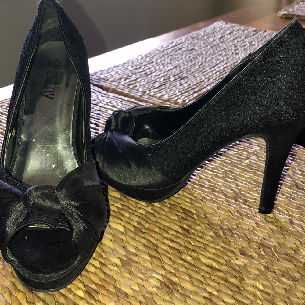 Black heels